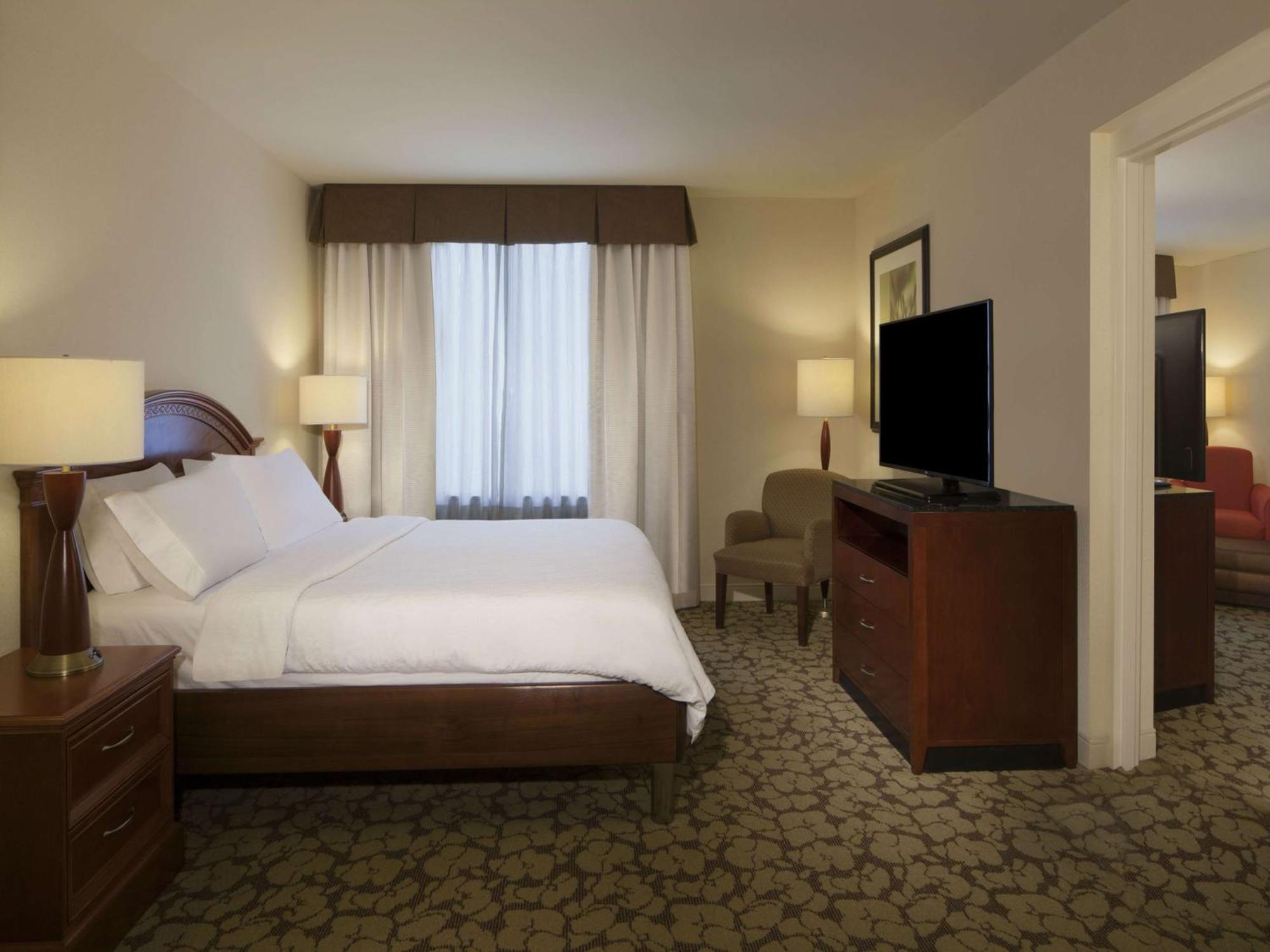 Hilton Garden Inn Virginia Beach Town Center Eksteriør billede