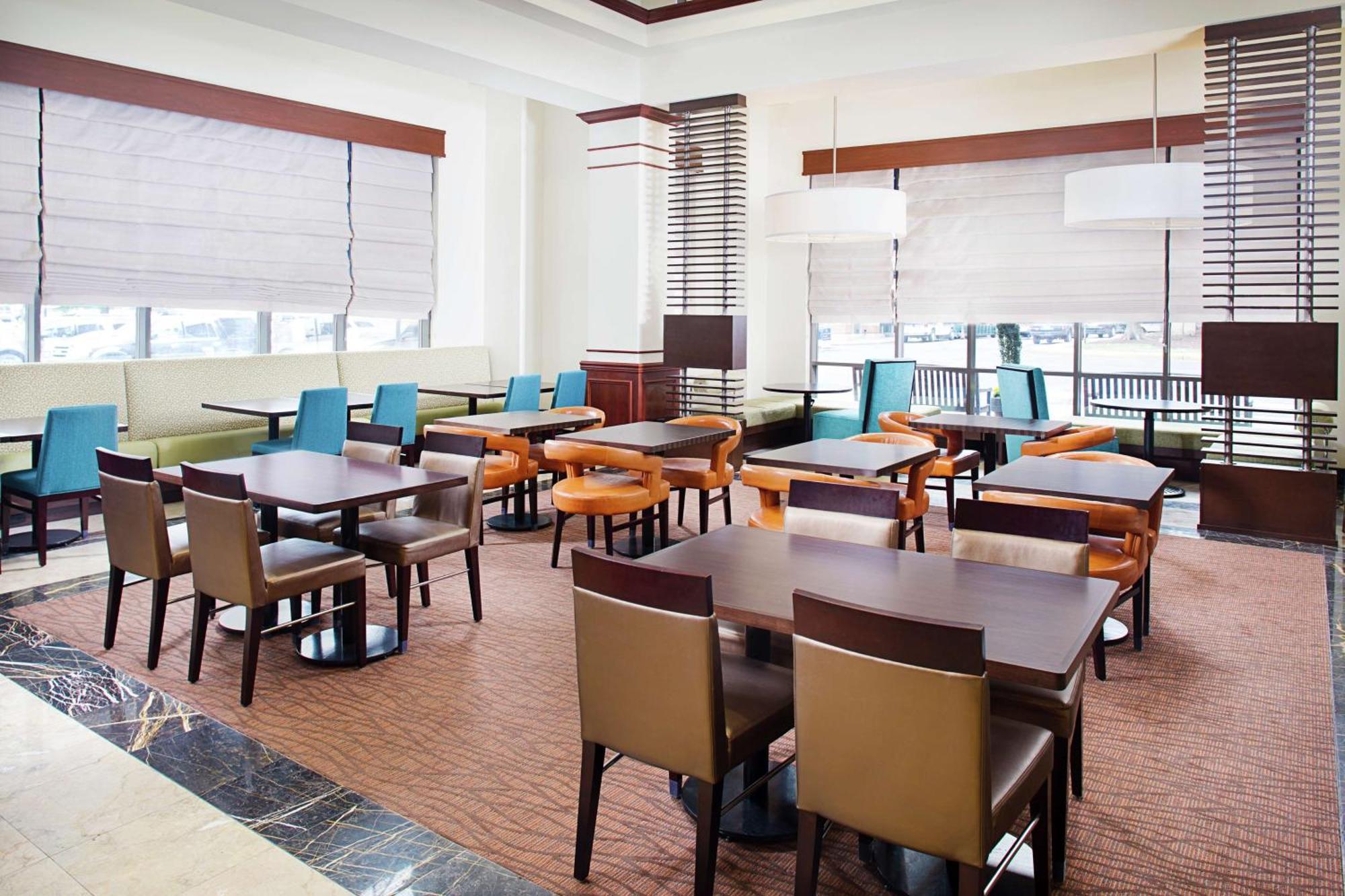 Hilton Garden Inn Virginia Beach Town Center Eksteriør billede