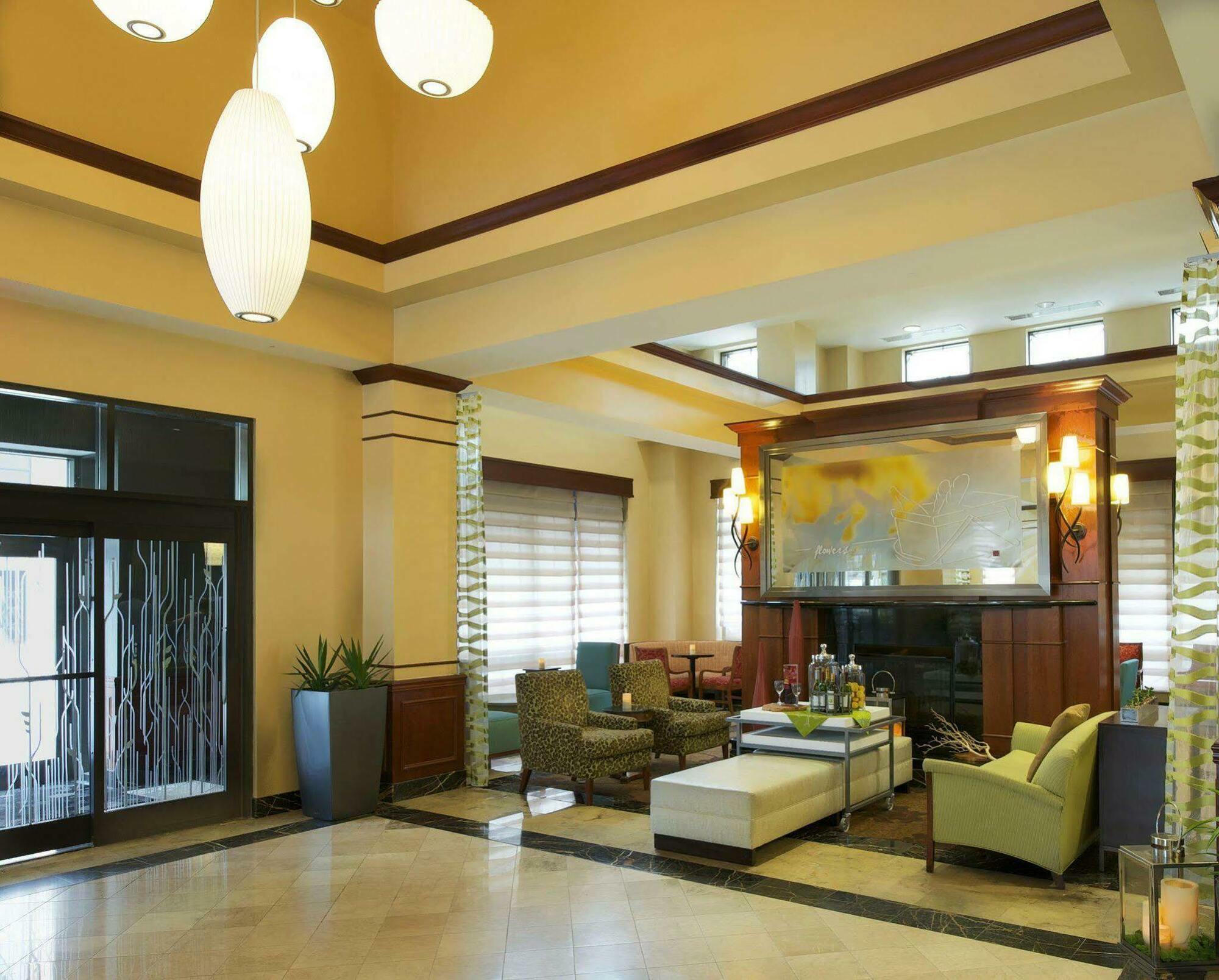 Hilton Garden Inn Virginia Beach Town Center Eksteriør billede